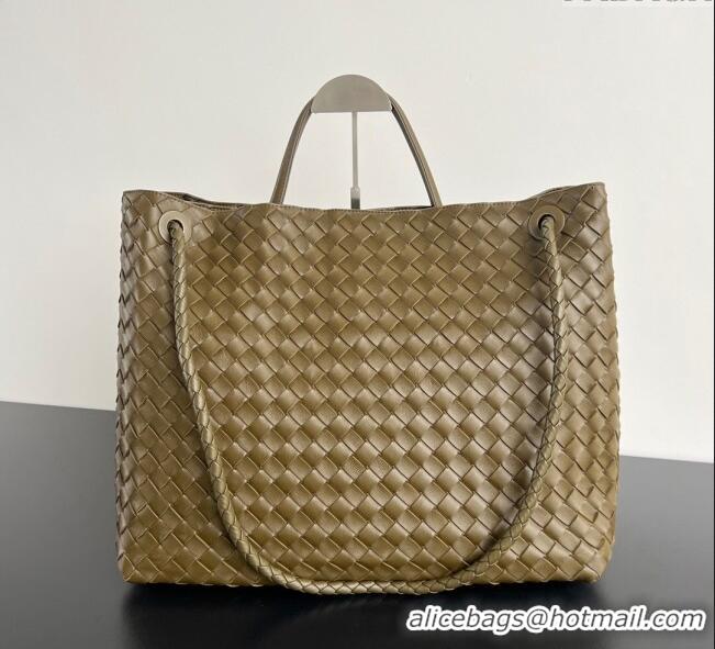 Modern Classic Bottega Veneta Large Andiamo Top Handle Bag in Intrecciato Leather 743575 Clay Brown 2025