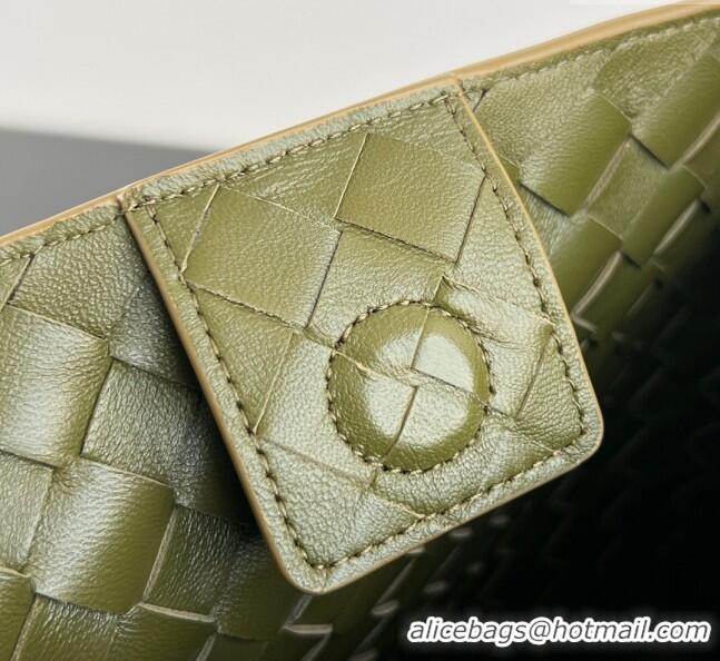 Top Quality Bottega Veneta Large Parachute Shoulder Bag in Intrecciato Leather 796571 Khaki Green 2025