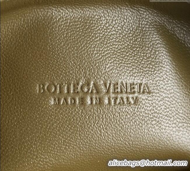 Sophisticated Bottega Veneta Baby Wallace Shoulder Bag in Intrecciato Soft Calfskin Leather 776781 Khaki Green 2025