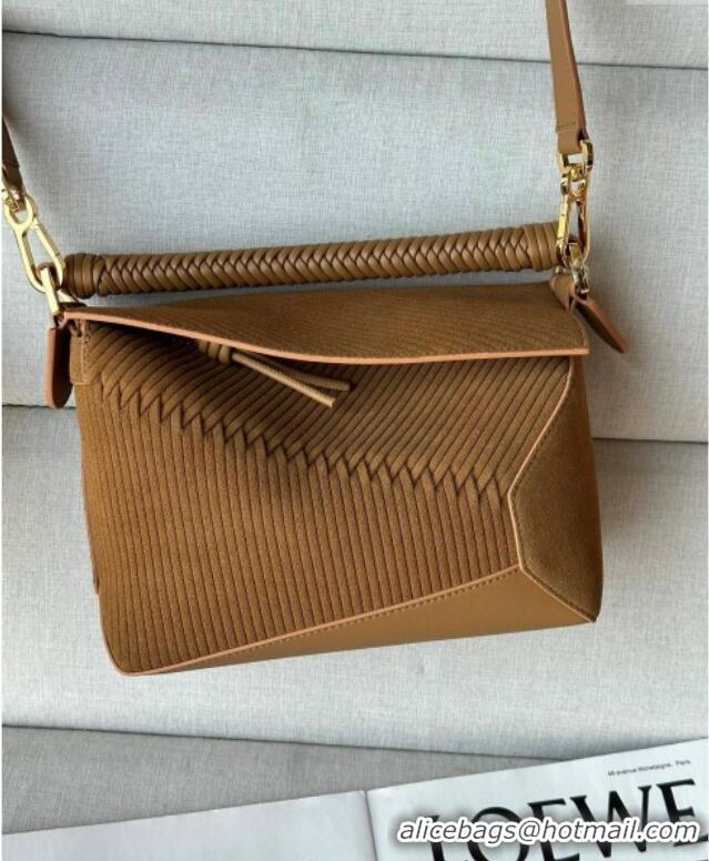 Classic Promotional Loewe Small Puzzle bag in Embossed suede and calfskin 062324 Tobacco Brown 2025