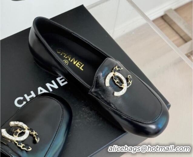 Luxurious Chanel Shiny Calfskin Loafers with Strass and Chain CC G46157 Black 0102088