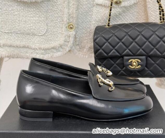 Luxurious Chanel Shiny Calfskin Loafers with Strass and Chain CC G46157 Black 0102088