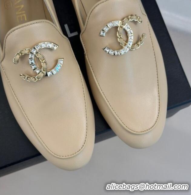 Pretty Style Chanel Lambskin Loafers with Strass and Chain CC G46157 Beige 0102092