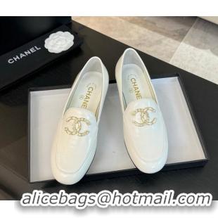 Top Grade Chanel Shiny Calfskin Loafers with Strass and Chain CC G46157 White 0102097