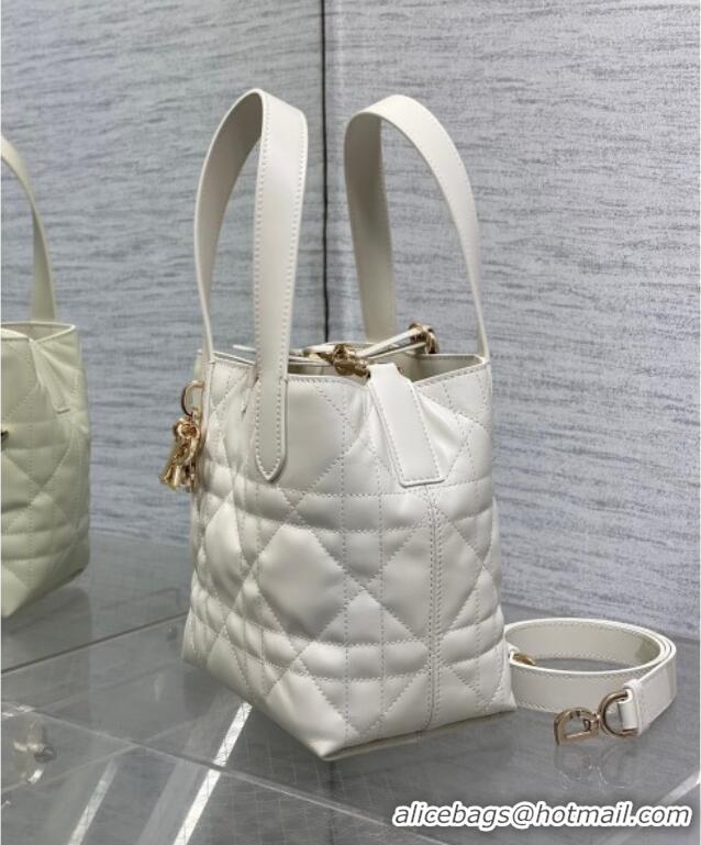 Buy Fashionable Dior Small Toujours Vertical Tote Bag in Macrocannage Calfskin 2835 White 2025