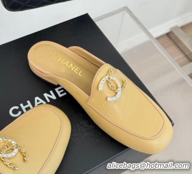 Good Quality Chanel Lambskin Flat Mules with Strass and Chain CC G46157 Yellow 0102100