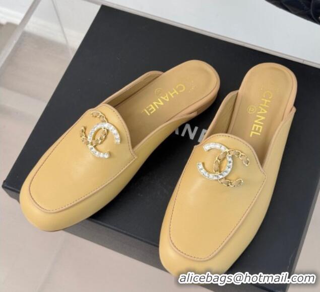 Good Quality Chanel Lambskin Flat Mules with Strass and Chain CC G46157 Yellow 0102100