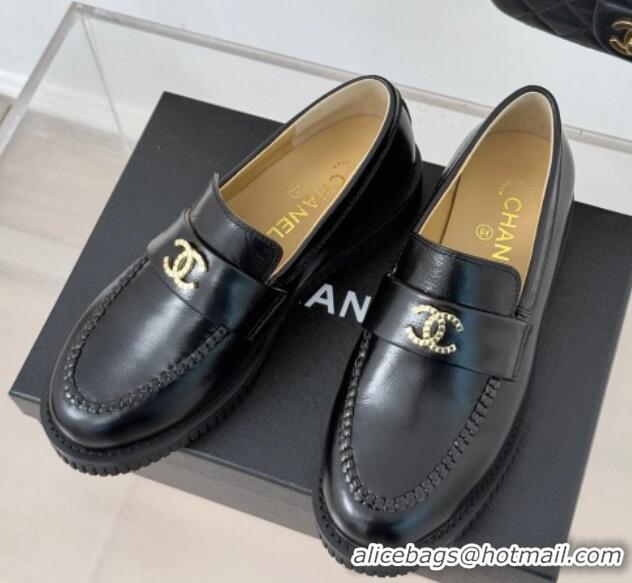 Shop Cheap Chanel Shiny Crumpled Calfskin Loafers with Metal-Tone CC G46112 Black 0103016