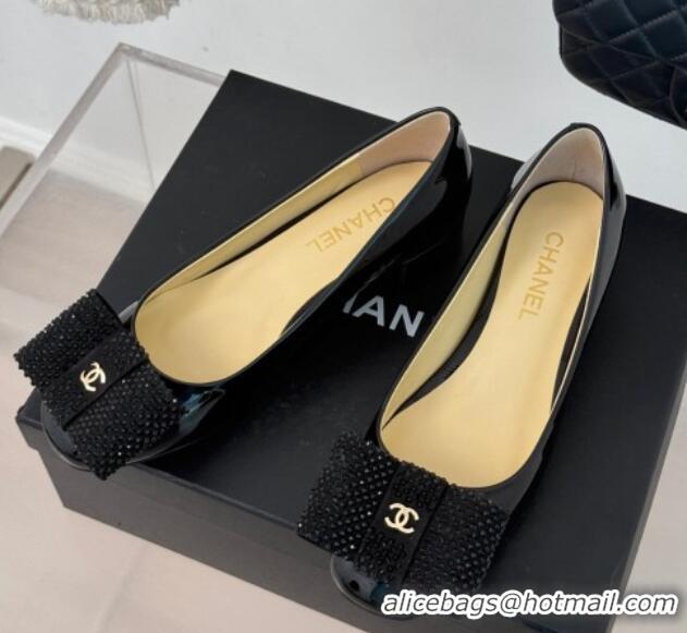 Cheap Price Chanel Patent Calfskin Pumps with Strass Bow Black 0103018