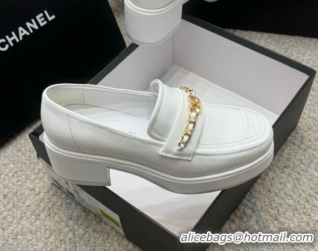 Big Discount Chanel Calfskin Loafers with Chain White 0103023