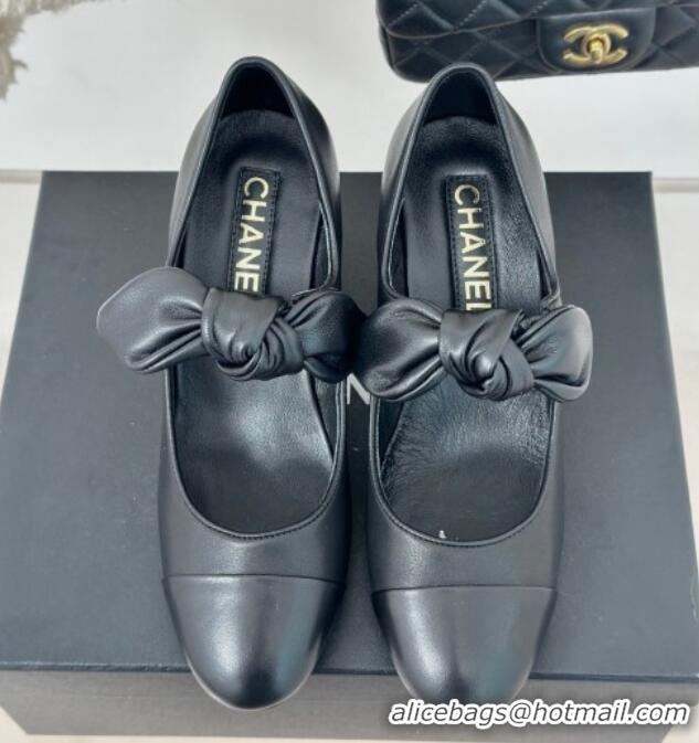 Perfect Chanel Lambskin & Patent Leather Mary Janes Pumps with Knot Bow Black 0103032