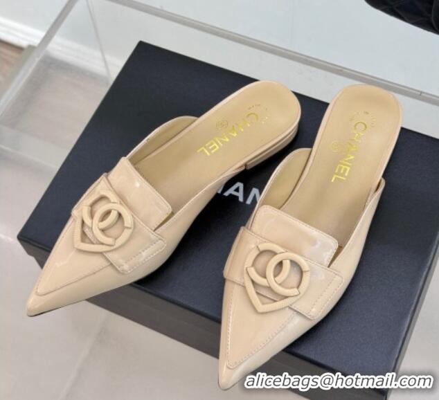 Popular Style Chanel Patent Calfskin Flat Mules with CC Heart Nude 0103044