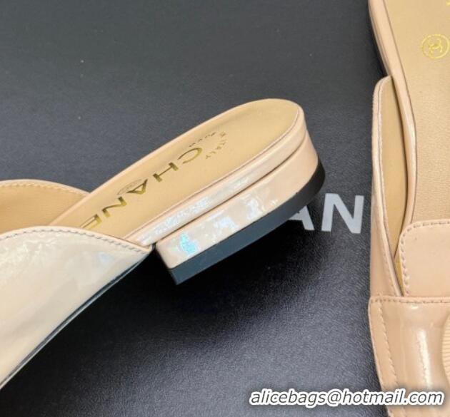 Popular Style Chanel Patent Calfskin Flat Mules with CC Heart Nude 0103044