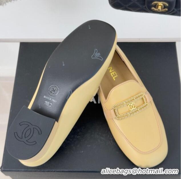 Unique Style Chanel Lambskin Leather Loafers with Chain Yellow 0103060