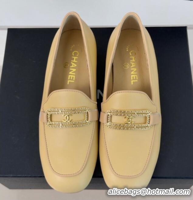 Unique Style Chanel Lambskin Leather Loafers with Chain Yellow 0103060