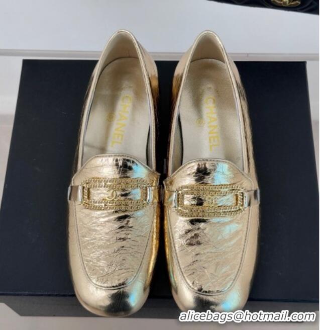 Best Grade Chanel Crumpled Shiny Lambskin Loafers with Chain Gold 0103062