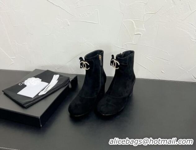 Luxurious Chanel Suede Heel Ankle Boots 5.5cm with Bow Black 0103073