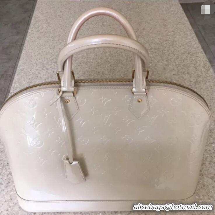 Top Grade Louis Vuitton Monogram Vernis Alma GM M90026 Cream