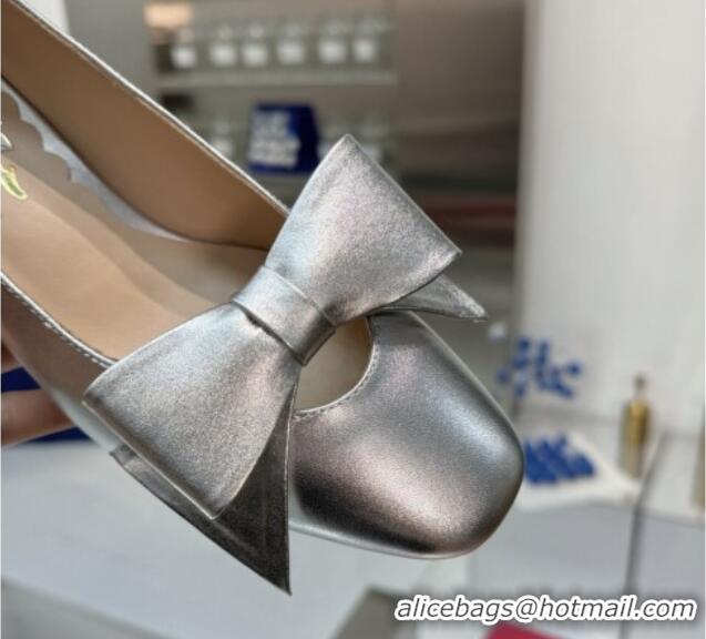 Sumptuous Valentino Bowow Low Heel Pumps 5cm in Calfskin Leather Silver 1226029