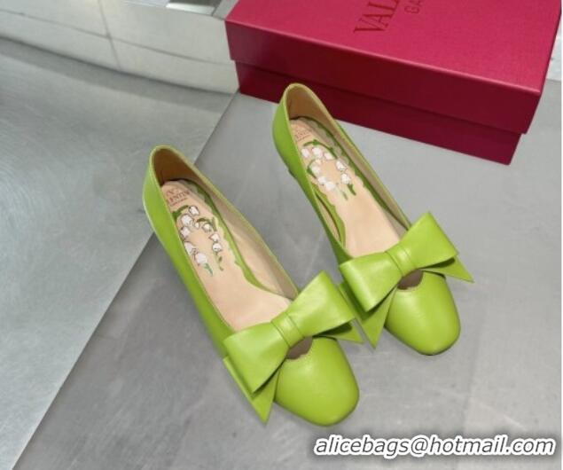 Luxury Cheap Valentino Bowow Low Heel Pumps 5cm in Calfskin Leather Green 1226032