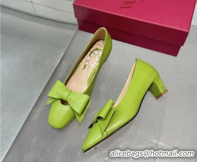 Luxury Cheap Valentino Bowow Low Heel Pumps 5cm in Calfskin Leather Green 1226032