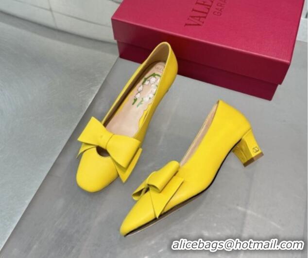 Hot Style Valentino Bowow Low Heel Pumps 5cm in Calfskin Leather Yellow 1226034