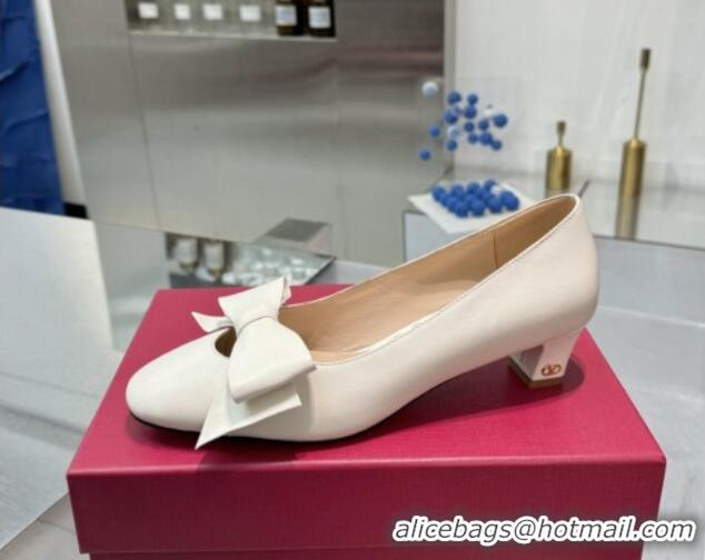 Top Design Valentino Bowow Low Heel Pumps 5cm in Calfskin Leather White 1226037