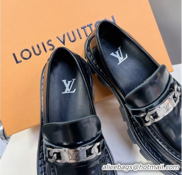 Good Product Louis Vuitton Shiny Leather Platform Loafers with LV Chain Black 1224054