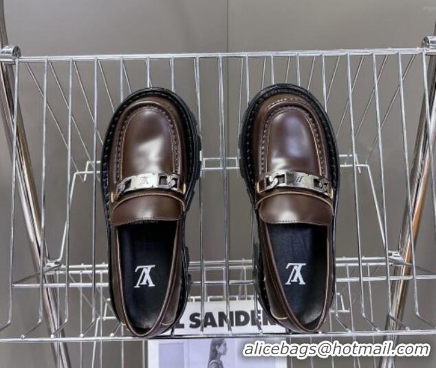 Sophisticated Louis Vuitton Shiny Leather Platform Loafers with LV Chain Dark Brown 1224055