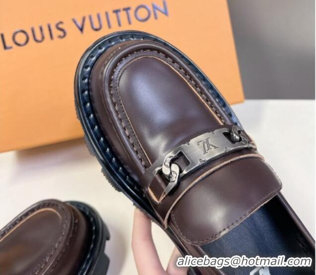 Sophisticated Louis Vuitton Shiny Leather Platform Loafers with LV Chain Dark Brown 1224055