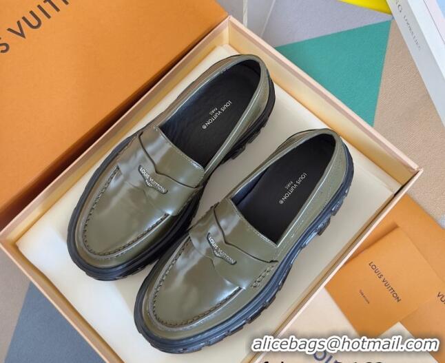 Popular Style Louis Vuitton LV Record Platform Loafers in Glazed Leather Green 1224067