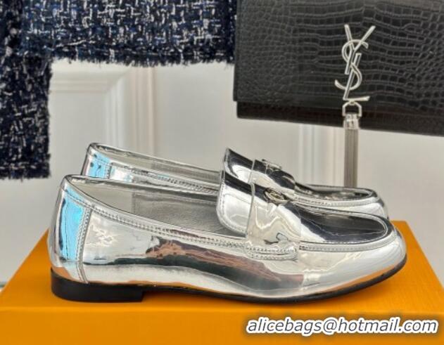 Best Grade Louis Vuitton Soho Flat Loafers in Patent Leather Silver 1224073