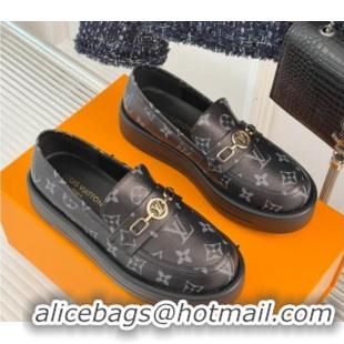 Sumptuous Louis Vuitton Platform Loafers in Monogram Canvas LV Chain Black 1224080