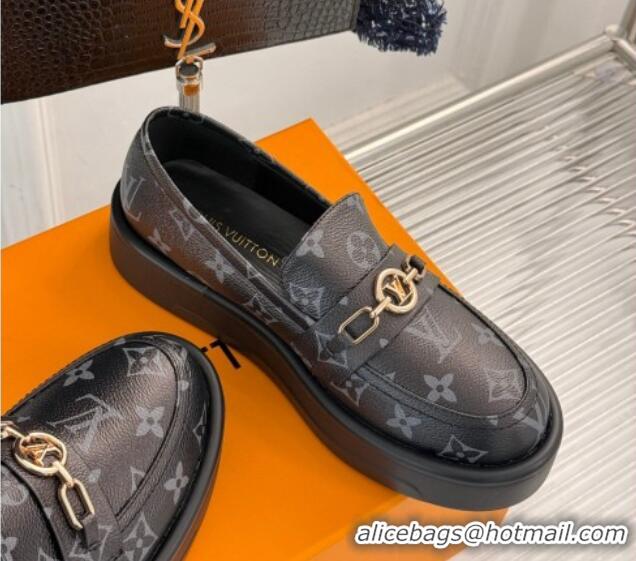 Sumptuous Louis Vuitton Platform Loafers in Monogram Canvas LV Chain Black 1224080