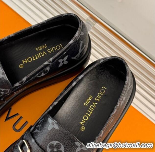 Sumptuous Louis Vuitton Platform Loafers in Monogram Canvas LV Chain Black 1224080