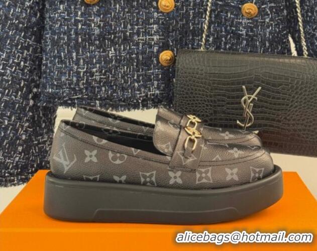 Sumptuous Louis Vuitton Platform Loafers in Monogram Canvas LV Chain Black 1224080