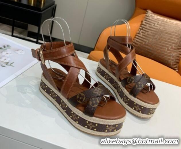 Charming Louis Vuitton Platform Sandals in in Monogram Canvas & Leather Brown 5022014