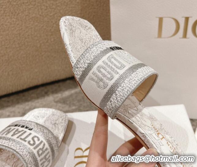 Good Quality Dior Dway Heel Slides Sandal 3.5cm in Cotton Embroidered with Metallic Thread and White and Silver-Tone Dio