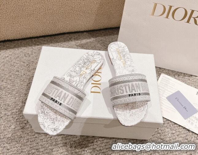 Unique Style Dior Dway Flat Slides Sandal in Cotton Embroidered with Metallic Thread and White and Silver-Tone Dior Char