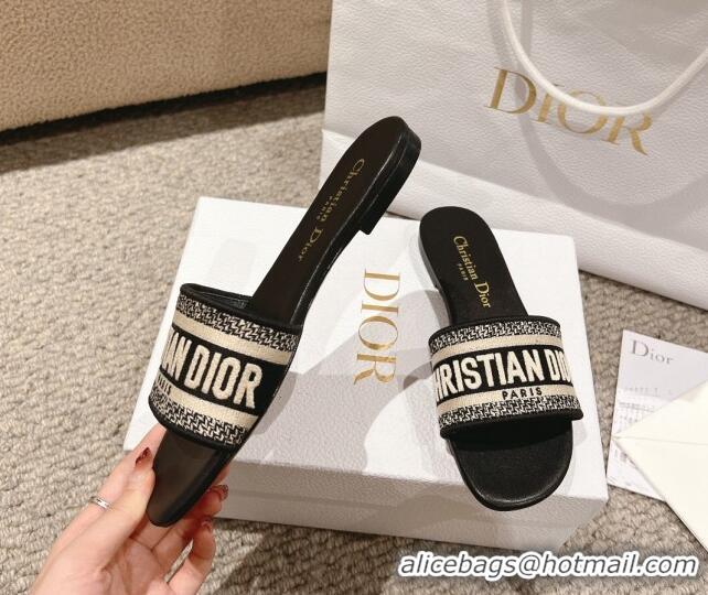 Low Cost Dior Dway Flat Slides Sandal in Classic Embroidered Cotton Black 1231024