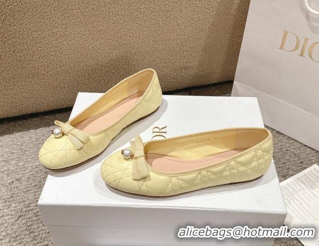 Top Design Dior Ballet Flat in Quilted Cannage Calfskin with Pearl Bow Yellow 1231097