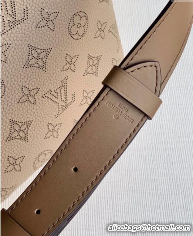 Well Crafted Louis Vuitton Beaubourg Hobo MM Bag in Mahina Perforated Calfskin M56084 Beige 2025