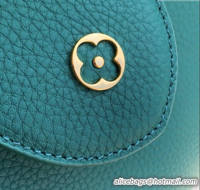 Well Crafted Louis Vuitton Capucines MM Bag with Mother-of-pearl Hardware in Green Taurillon Leather M11342 2025