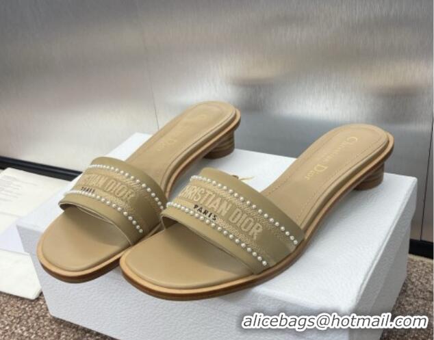 Classic Hot Dior Dway Heeled Slides Sandal 3cm in Calfskin and Embroidered Cotton with Pearls Beige 0220074