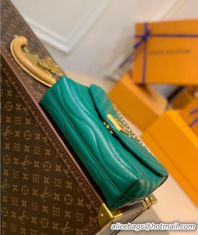 Good Taste Louis Vuitton LV New Wave Chain Bag in Smooth Leather M58554 Green 2025