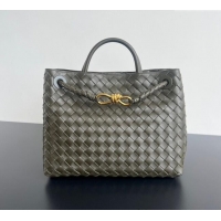 Sumptuous Bottega Veneta Medium Andiamo Top Handle Bag in Intrecciato Leather 743572 Khaki Green 2024