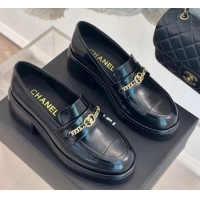 Charming Chanel Oil Calfskin Loafers with Chain Black 0103020