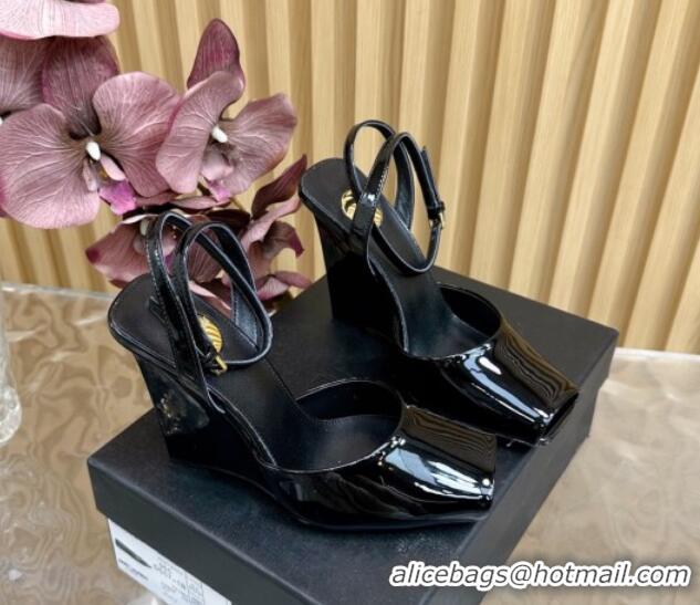 Stylish Saint Laurent La Scandale Open Toe Wedge Sandals 11cm in Patent Leather Black 0225059