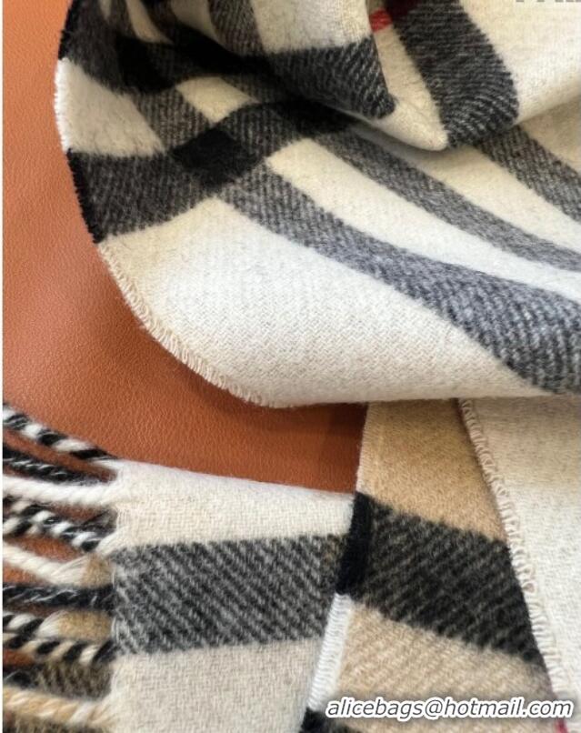 Buy Inexpensive Burberry Contrast Check Cashmere Scarf B112507 2024 Top Quality