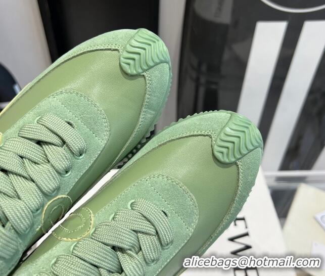 Good Product Loewe Flow Runner Sneakers in calfskin and suede Light Green 0221063